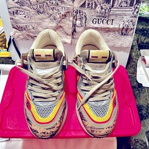 ***AUTHENTIC*** Gucci Sneakers